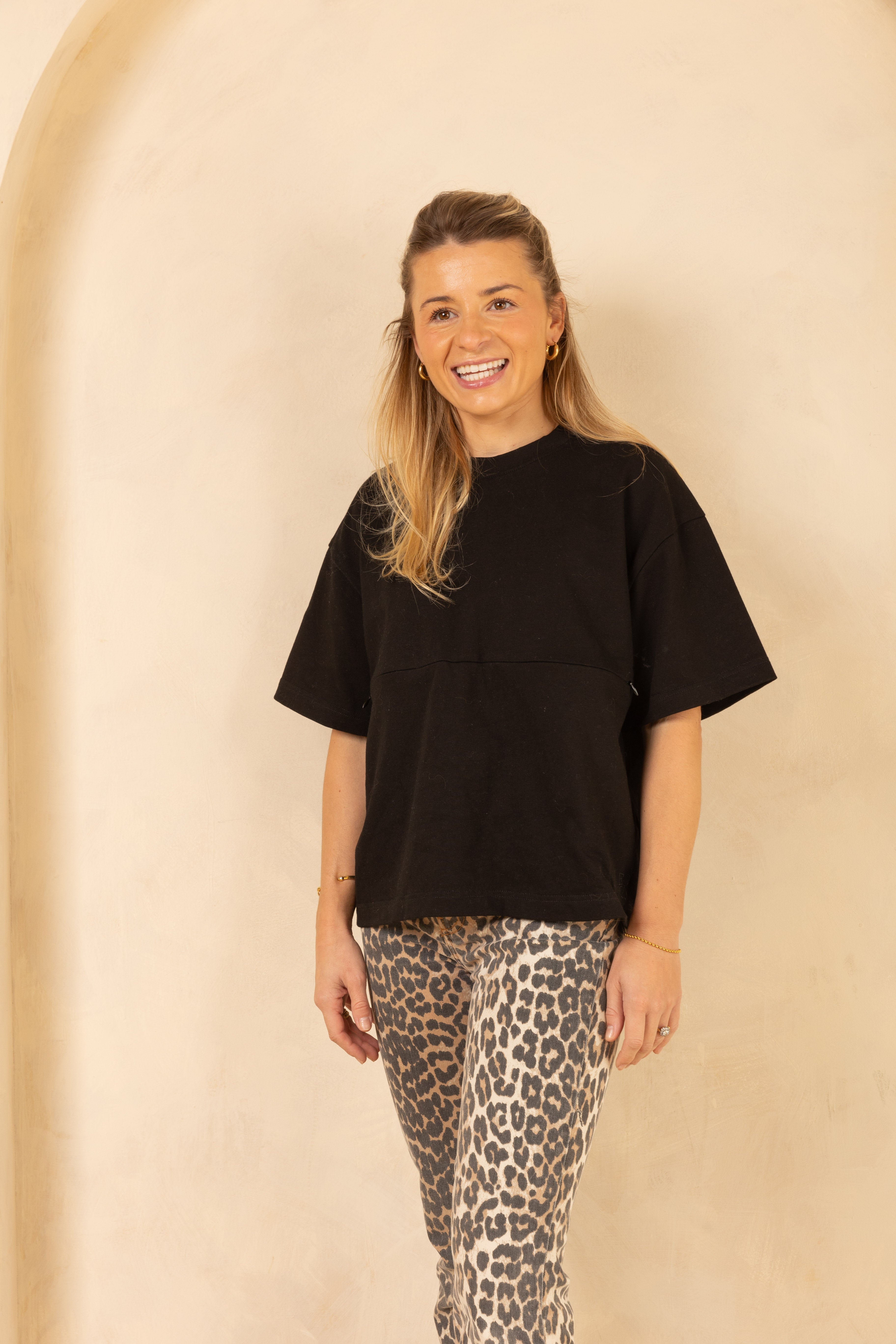 Breastfeeding Friendly Zip Access T-Shirt - Black