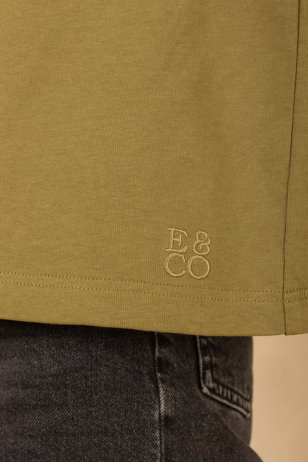 Breastfeeding Friendly Zip Access T-Shirt - Green